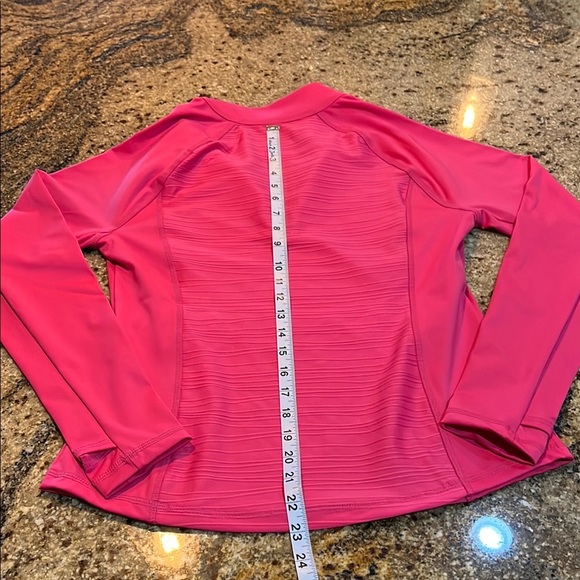 Tommy Bahama Vibrant Pink Activewear 1/4 Zip 🌸 - Picture 9 of 13
